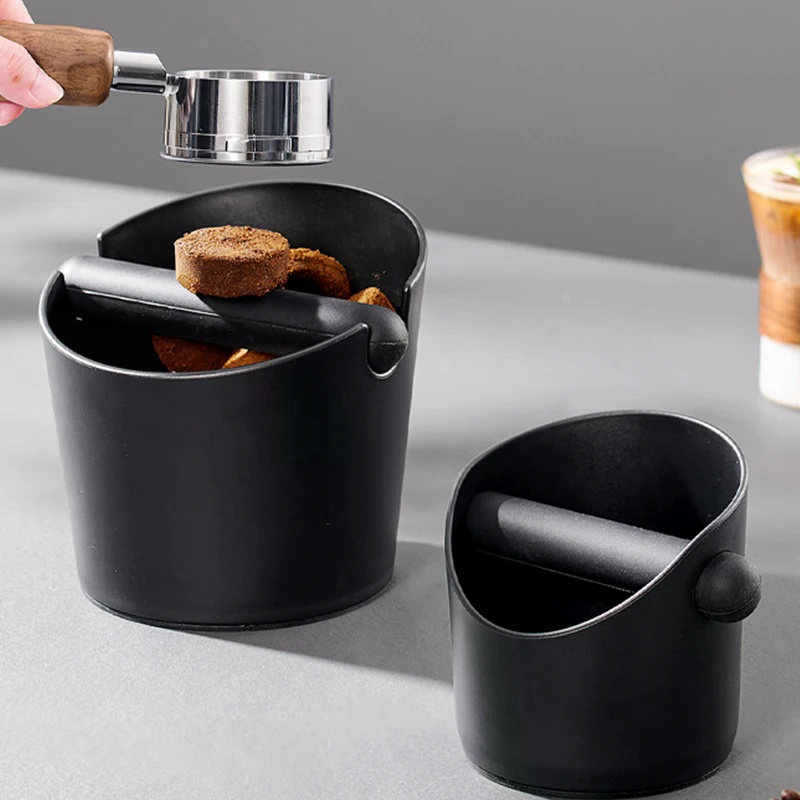 صندوق طحن القهوة الممتص للصدما - مراجعة Coffee Knock Box وسعره