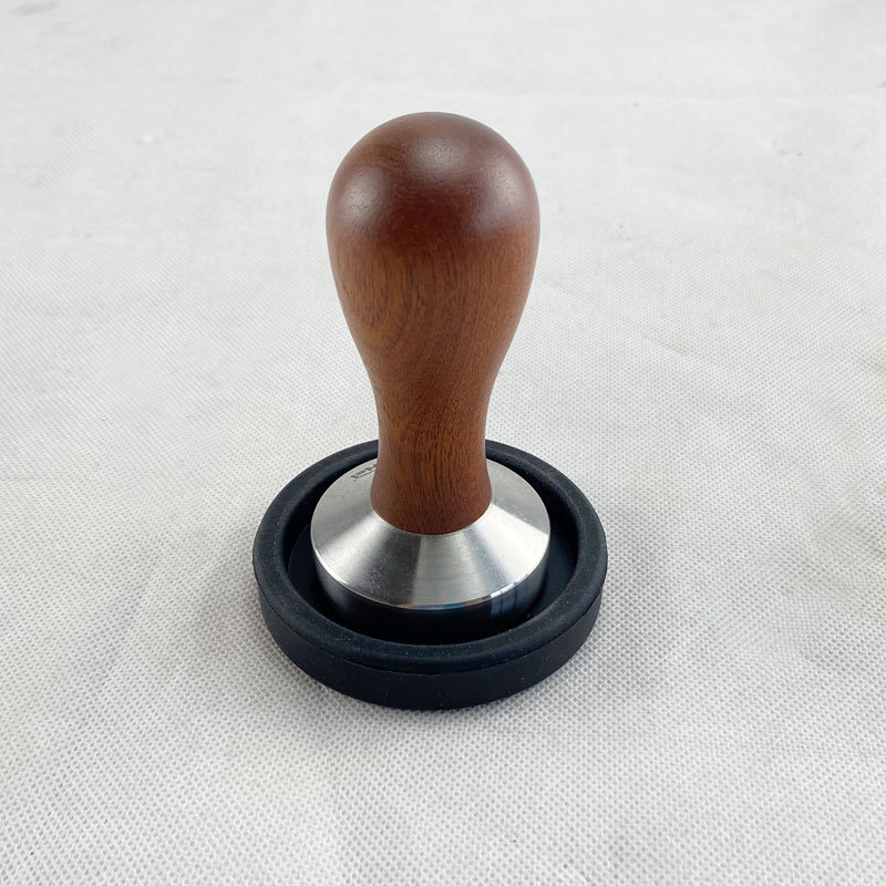 حامل سيليكون لضغط القهوة، قاعد - مراجعة Espresso Tamper Set وسعره